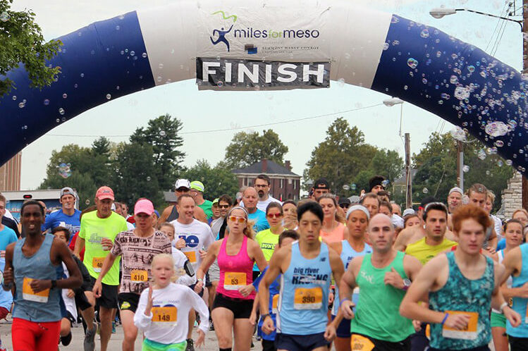 A crowd of runners at the Miles for Meso race, presented by Simmons Hanly Conroy